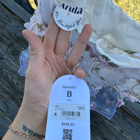 NWT ARULA 2X White Floral Dress with Pink and Green Accents - Picture 2 of 3